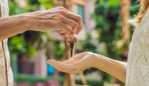 Vacances et week-ends : Quelle assurance choisir pour un échange de maison en toute sérénité ?